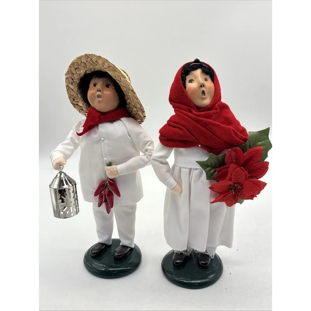 Retired Byers Choice Carolers Children of the World Mexico Boy & Girl 1997